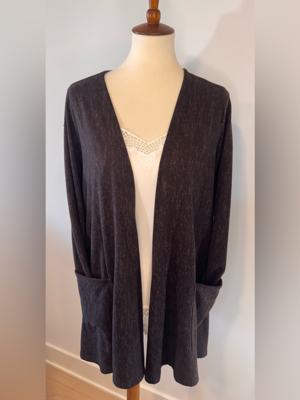 LuLaRoe Open-Front Caroline Cardigan Ladies M (10/12) Like New!